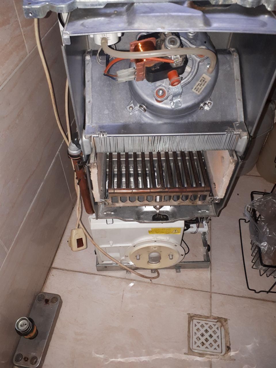 فروش وتعمیر و نصب انواع پکیج و تصفیه آب ورادیاتور|خدمات پیشه و مهارت|گلستان (تهران), |دیوار