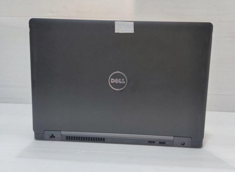 لپ تاپ شیک، i5 نسل7 با رم8وSSD 256حسابداری ترید|رایانه همراه|نجفآباد, حومه نجف آباد|دیوار