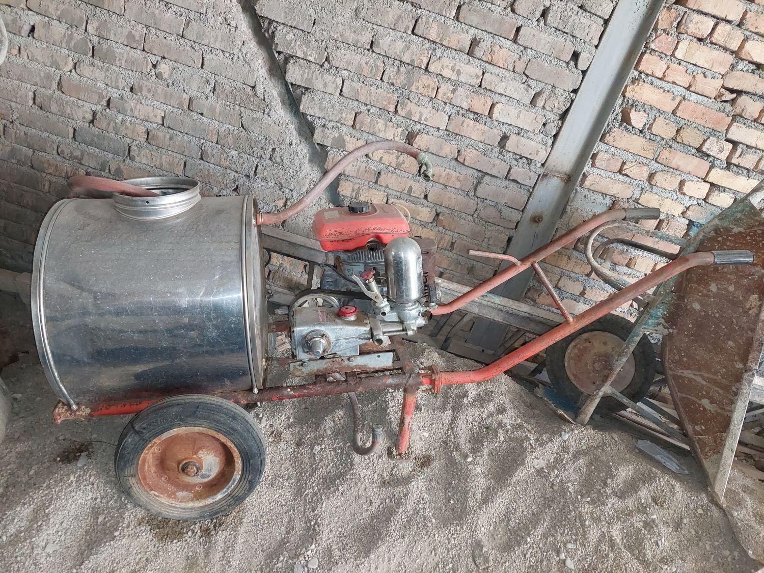 تلویزیون ال ای دی  و سم پاش فرغونی ژاپنی اصل|تلویزیون و پروژکتور|پاکدشت, پاکدشت (مامازند)|دیوار