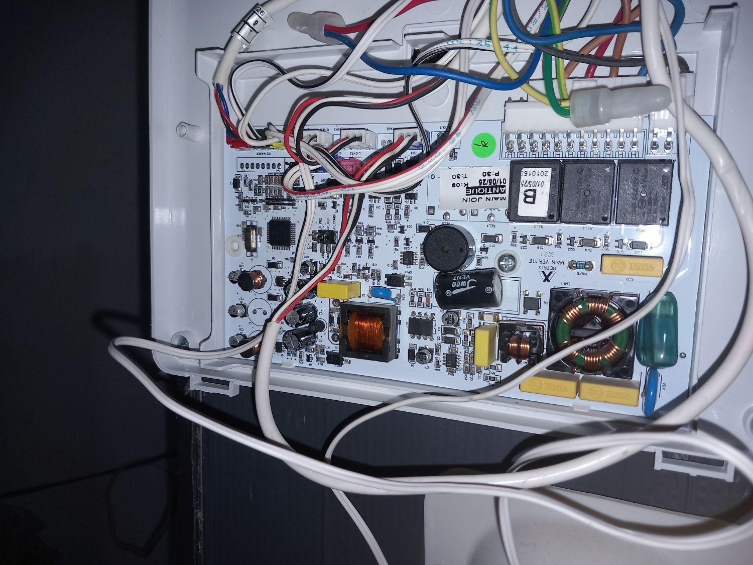 تعمیر یخچال .تعمیرات پکیج.تعمیر ابگرمکن|خدمات پیشه و مهارت|ساوه, |دیوار