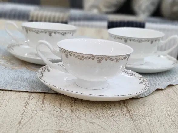 چایخوری چینی استخوانی ۱۲ پارچه طرح خاص. با تخفیف|ظروف سرو و پذیرایی|تهران, تهرانسر شرقی|دیوار