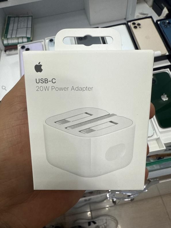 Adapter 20W اورجینال ۱۰۰ درصد|لوازم جانبی موبایل و تبلت|بوشهر, |دیوار