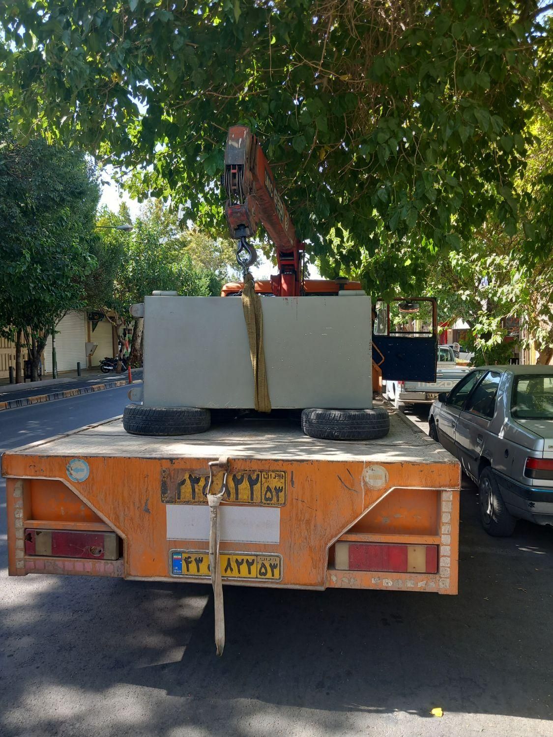 شرکت اسباب کشی واثاثیه منزل (کهن بار)درسراسراصفهان|خدمات حمل و نقل|اصفهان, احمدآباد|دیوار