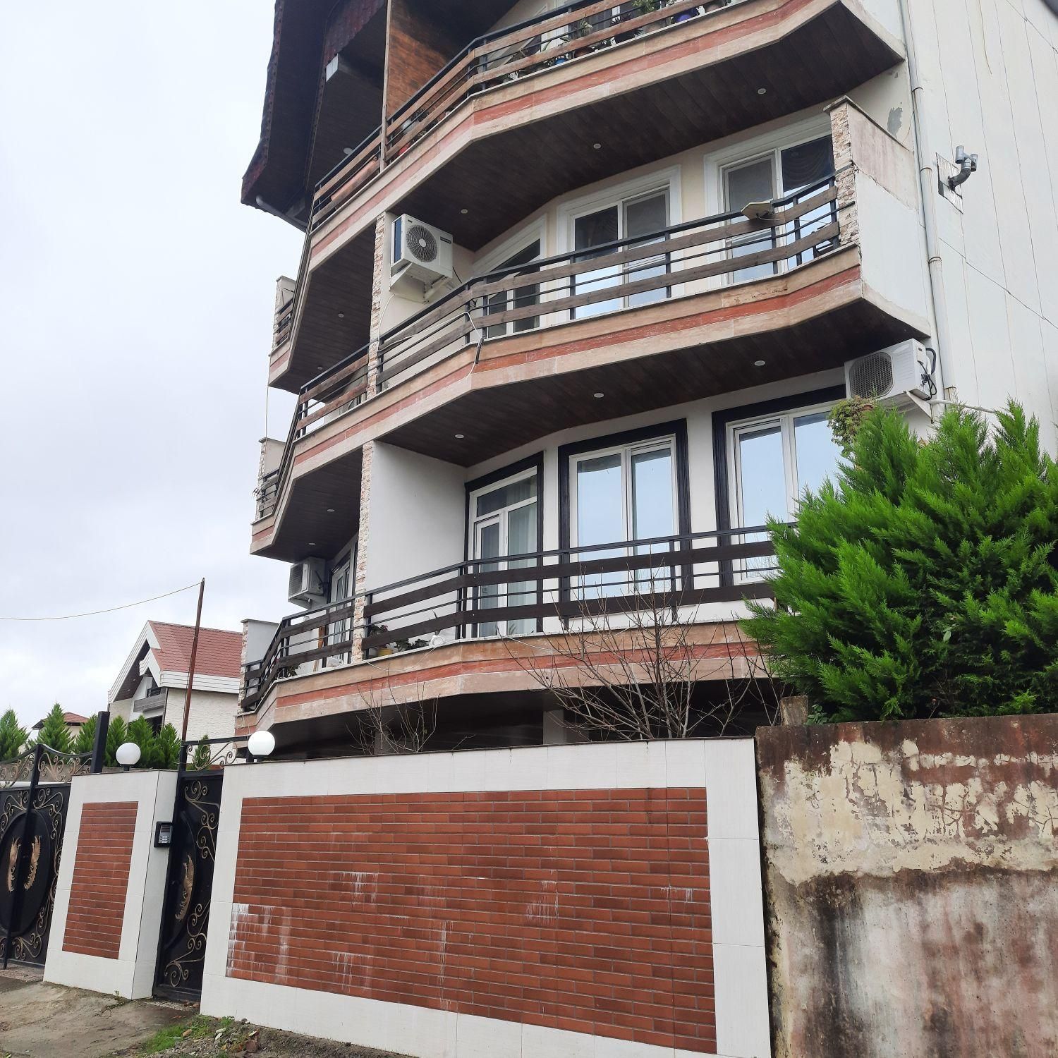 اپارتمان ۱۱۰متری با سند و پارکینگ طبقه سوم|فروش آپارتمان|کلارآباد, |دیوار