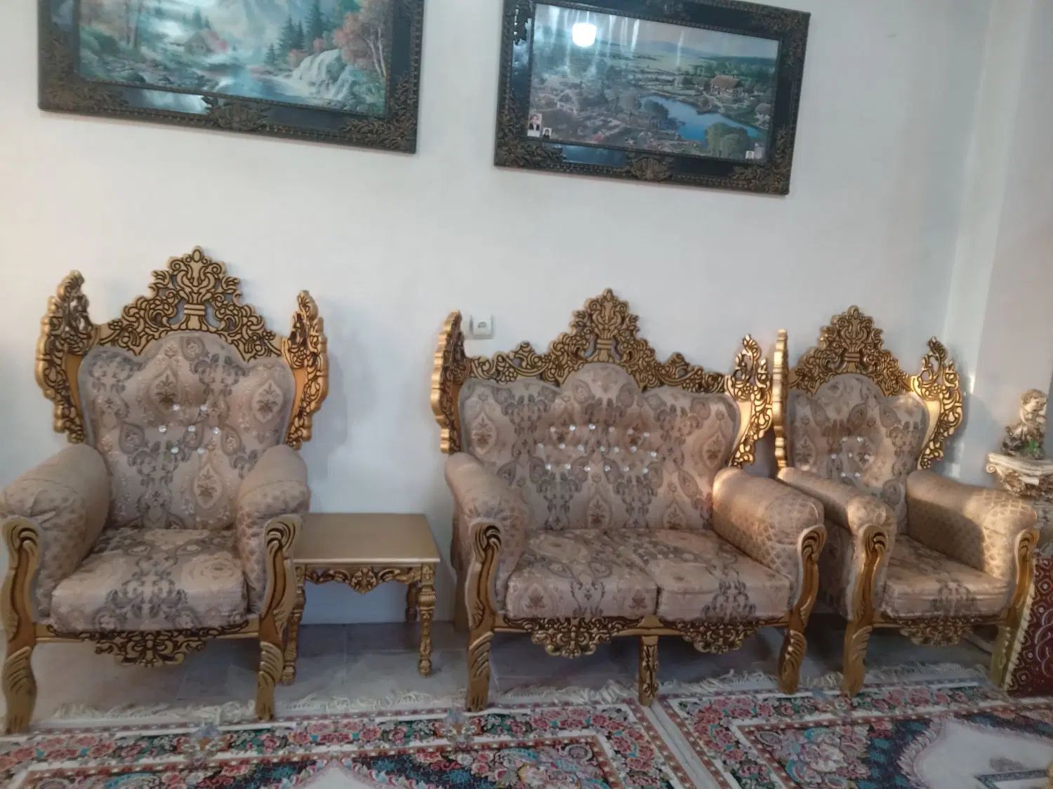 یکدست مبل هفت نفره سالم با میز وسطو یه دونه عسلی|مبلمان خانگی و میز عسلی|قائم‌شهر, |دیوار