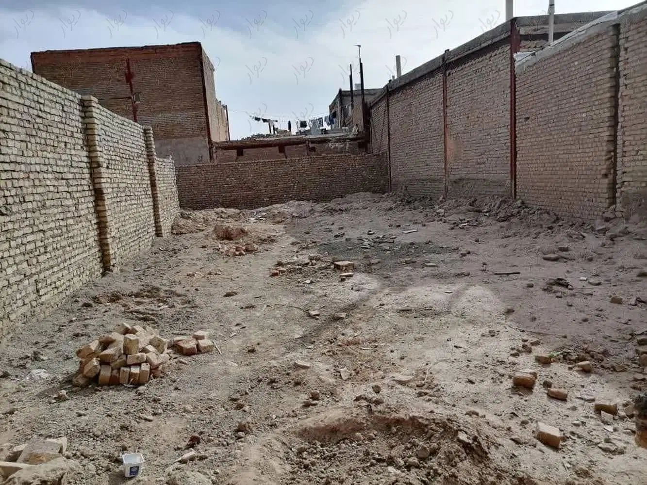 زمین با امتیاز بالا در مرکز ایزی با قیمت خوب|فروش زمین و ملک کلنگی|سبزوار, ایزی شهر|دیوار