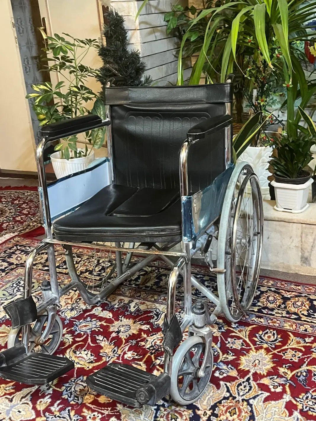 ویلچر حمام|آرایشی، بهداشتی، درمانی|اصفهان, تیران|دیوار