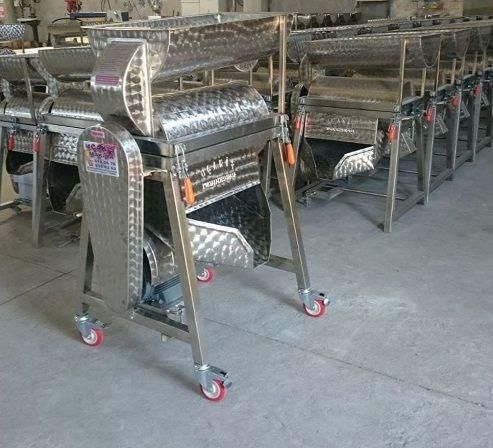 wwقیمت فوق العاده دستگاه ربگیری یا آبگوجه گیر۱۰۰۰k|سایر لوازم برقی|خرمآباد, |دیوار