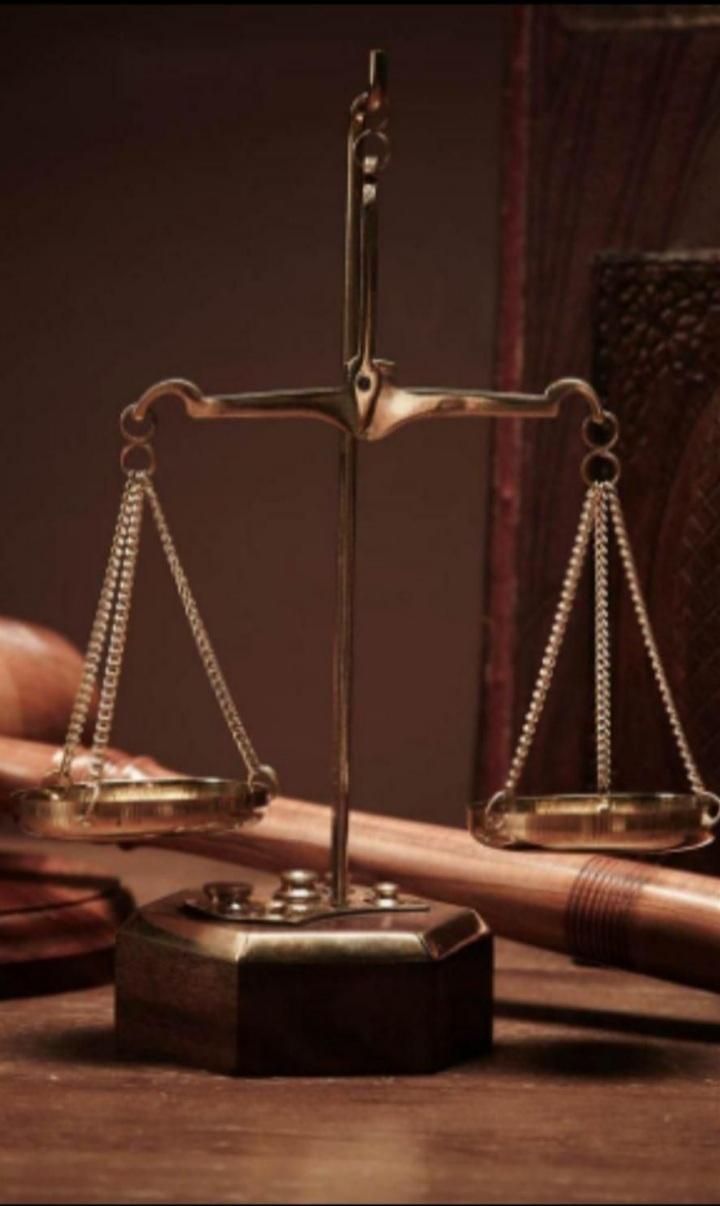 وکیل پایه یک دادگستری ( وکالت تخصصی ،خانم وآقا)|خدمات مالی، حسابداری، بیمه|رشت, بوسار|دیوار
