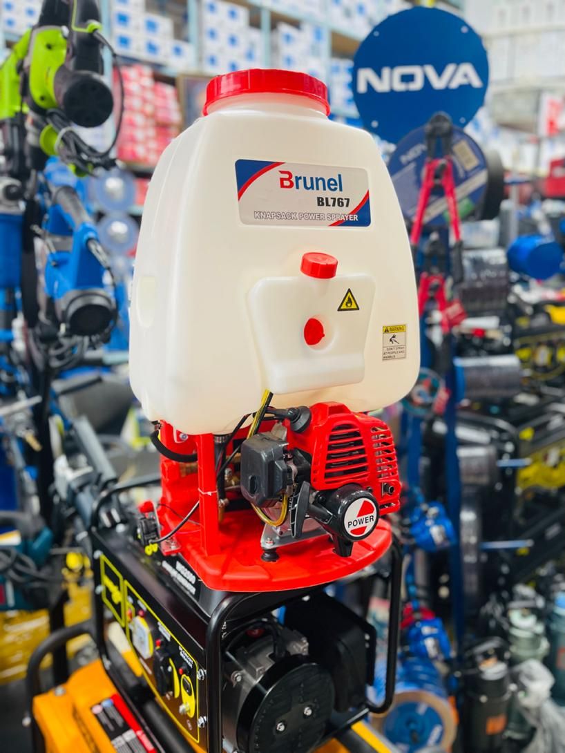 (چکی) سمپاش ۲۵ لیتری موتوری ( ۲ زمانه)|ماشین‌آلات صنعتی|مراغه, |دیوار