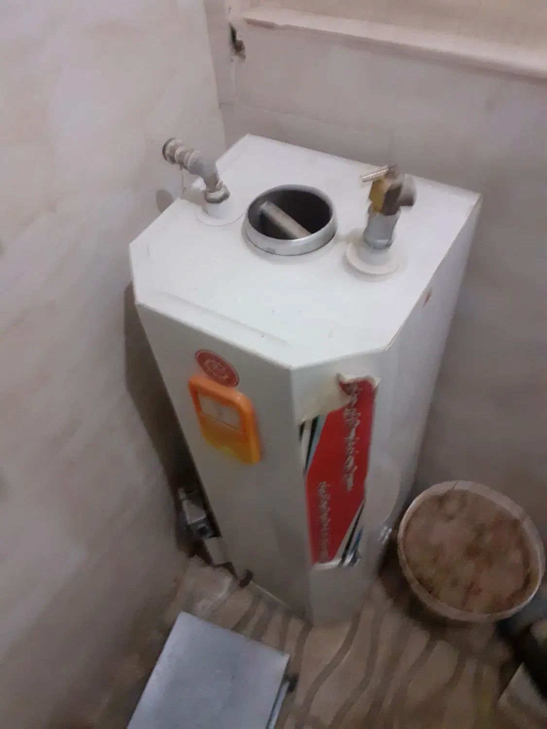 ابگرمکن دست دوم|آبگرمکن، پکیج، شوفاژ|مشهد, توس فردوسی|دیوار