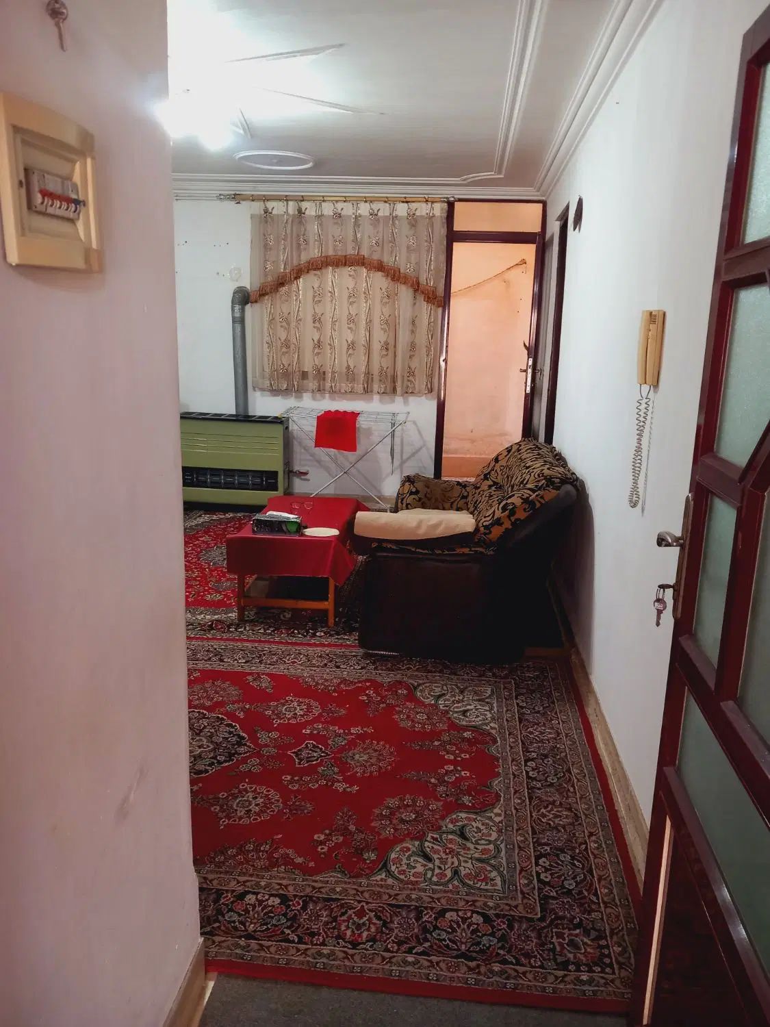 خانه ۶۵ متری|فروش آپارتمان|رشت, آب و برق|دیوار