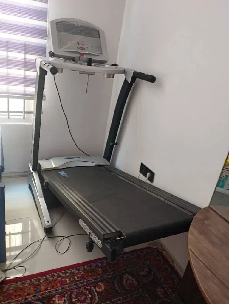 تردمیل خیلی کم کار|تجهیزات ورزشی|مشهد, هنرستان|دیوار