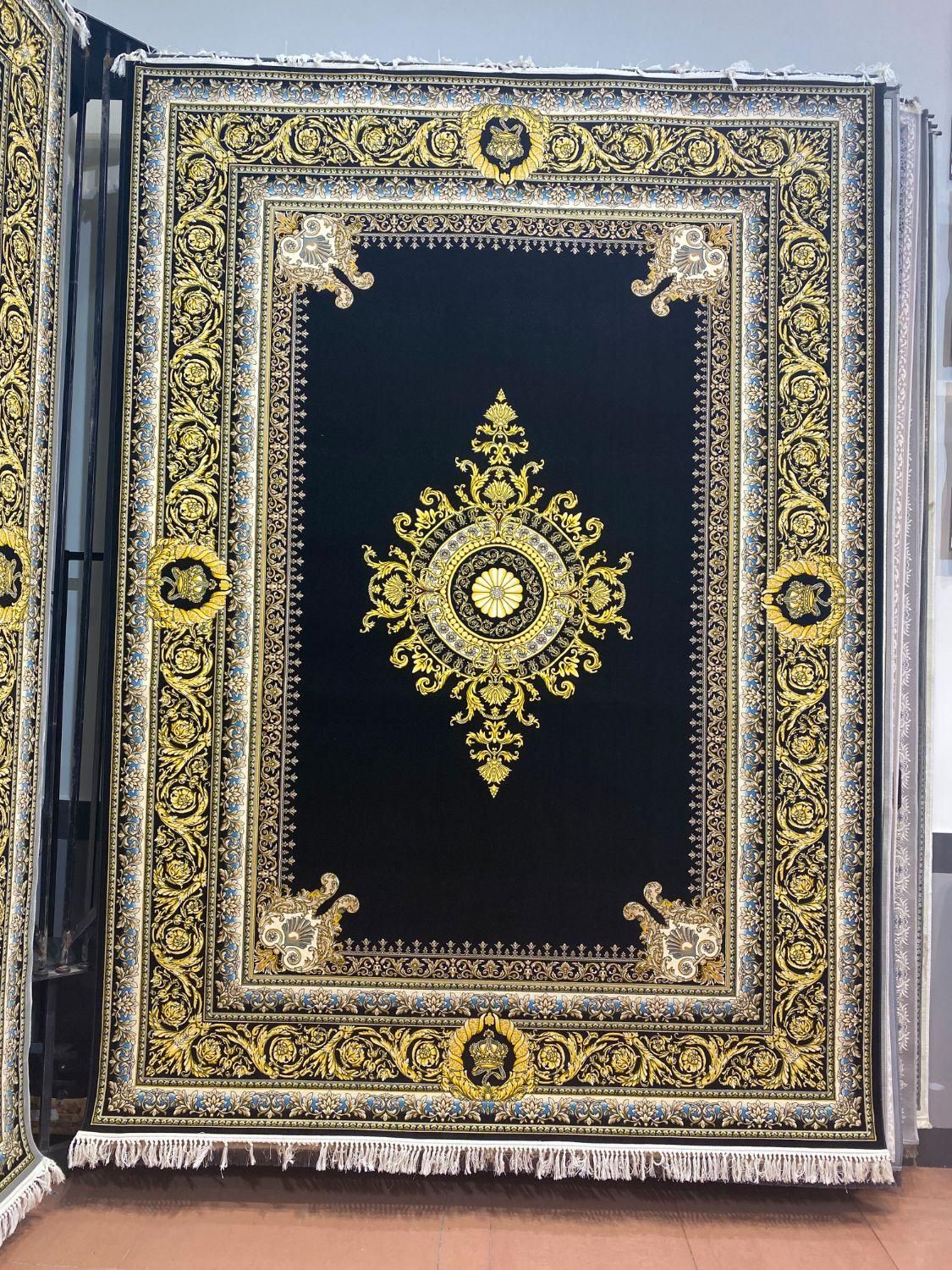 کلکسیون ورساچ آیدین|فرش|ارومیه, |دیوار