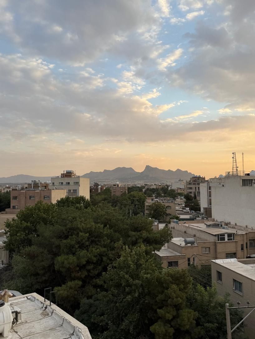 **آپارتمان150متر3خواب صفرفوق شیک خیابان بزرگمهر**|فروش آپارتمان|اصفهان, شاهزید|دیوار
