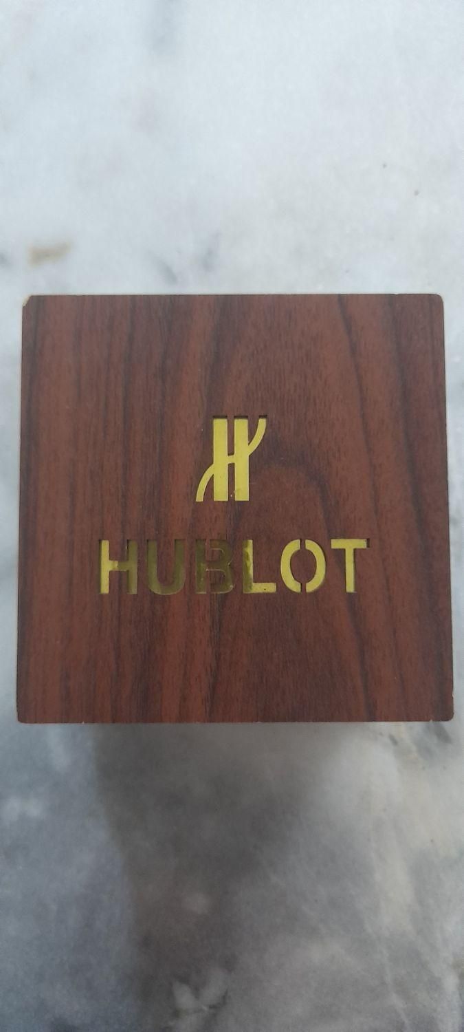 ساعت هابلوت اصلی ۳موتوره|ساعت|ری, تصفیه خانه|دیوار