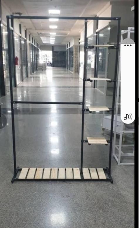 تاشو رخت دار قفسه خور کد ۵۴|بندرخت و رخت‌آویز|تهران, نعمت‌آباد|دیوار