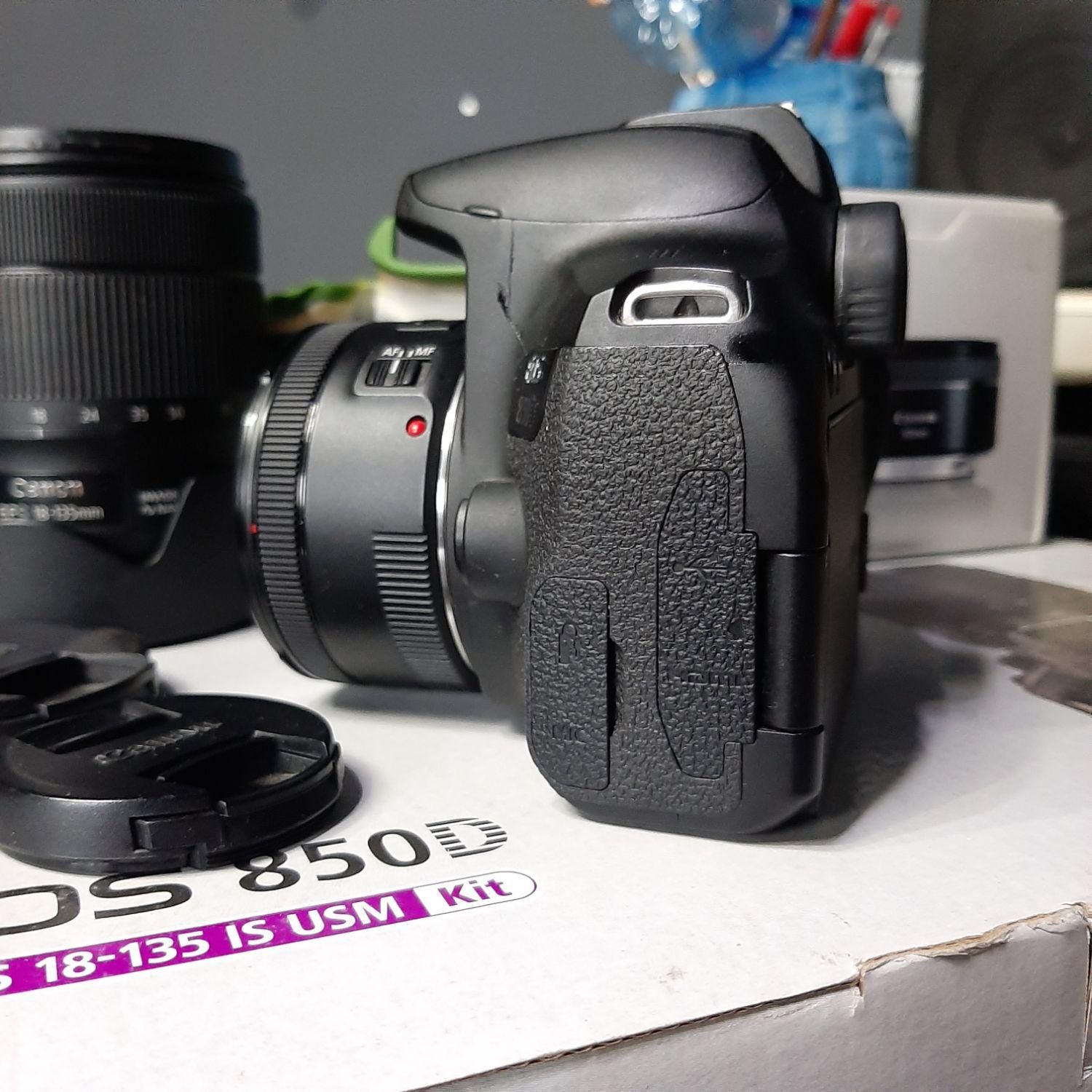 دوربین کانن 850d با لنز 50 f1.8 همراه با کارتن|دوربین عکاسی و فیلم‌برداری|کرج, فاز ۱ مهرشهر|دیوار