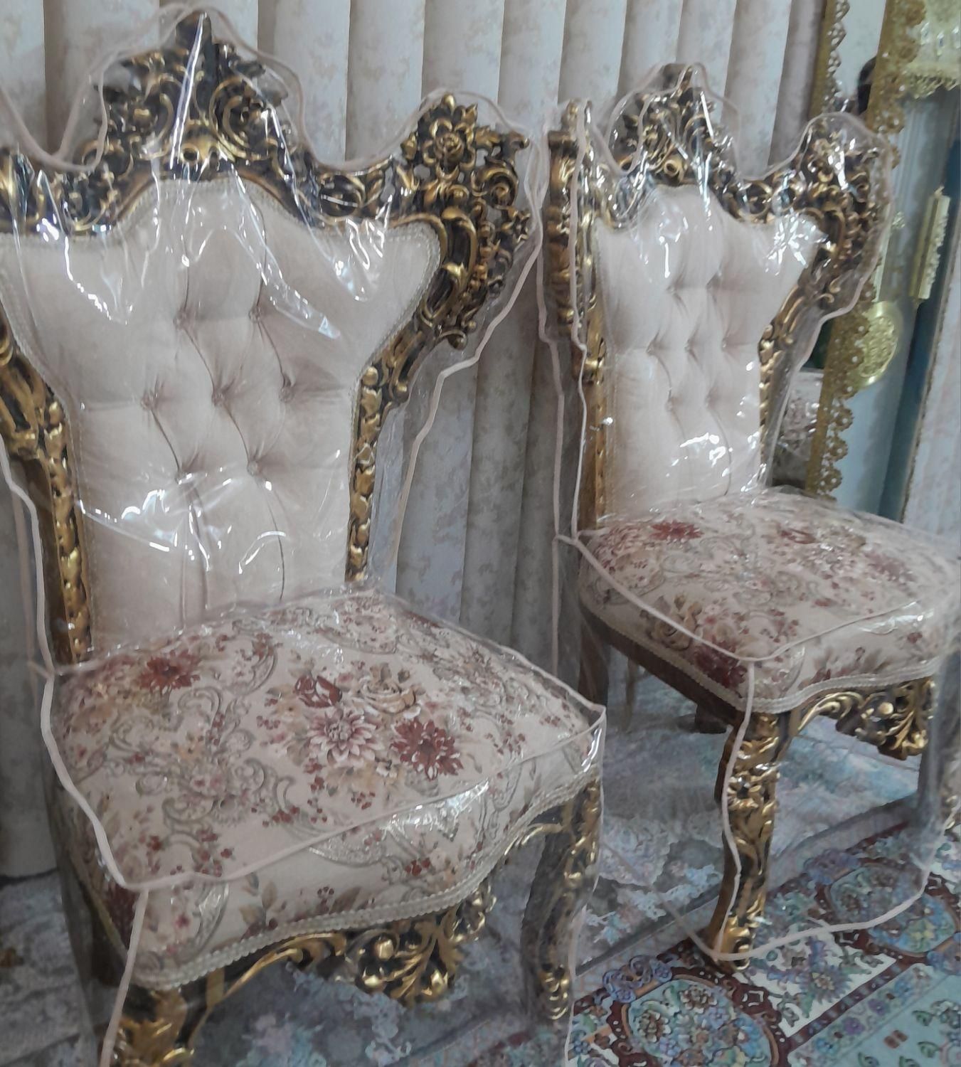 مبلمان خیلی شیک و کلاسیک|مبلمان خانگی و میز عسلی|قم, آذر (نکویی)|دیوار