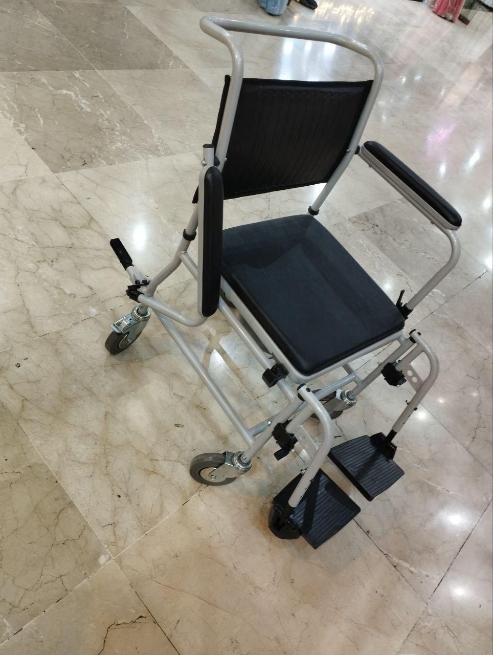 ویلچر ضد آب|آرایشی، بهداشتی، درمانی|ارومیه, |دیوار