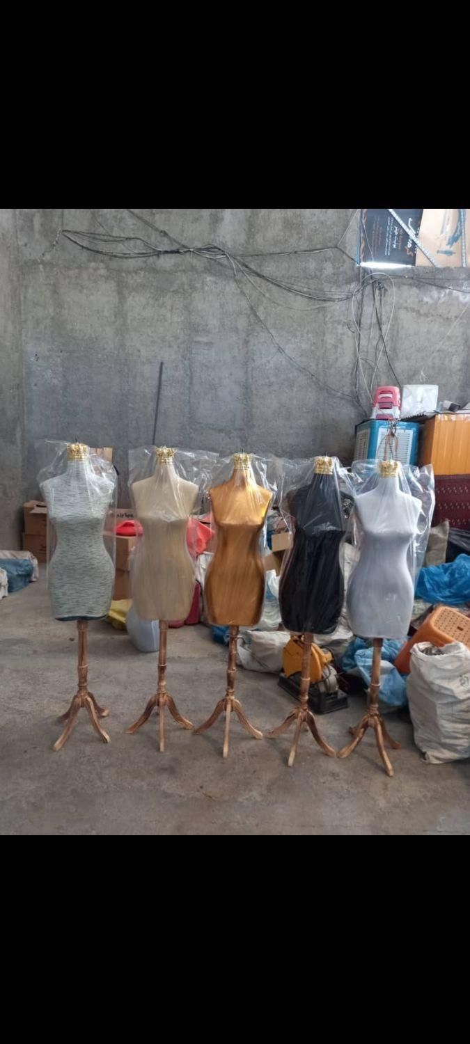 مانکن رگال چوب‌لباسی لشگری|فروشگاه و مغازه|تهران, بازار|دیوار
