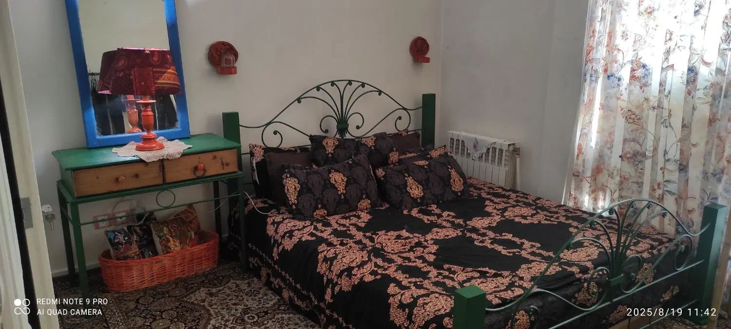تخت دونفره و کنسول|تخت و سرویس خواب|تهران, امام حسین|دیوار