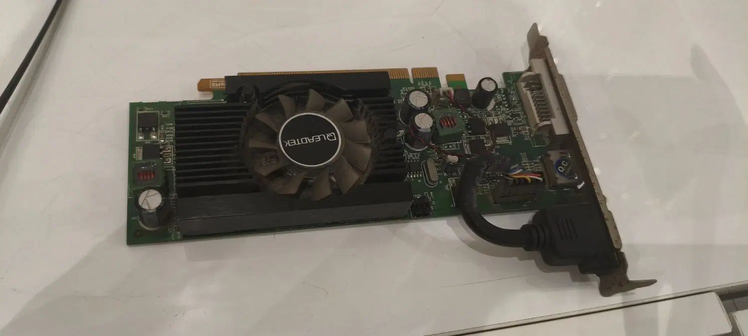 کارت گرافیک یک گیگ px9400gt|قطعات و لوازم جانبی رایانه|تهران, شهید رجایی|دیوار