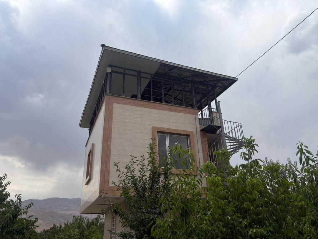 استخدام جوشکار درب و پنجره آهنی و سقف شیروانی|استخدام صنعتی، فنی، مهندسی|شهرضا, |دیوار