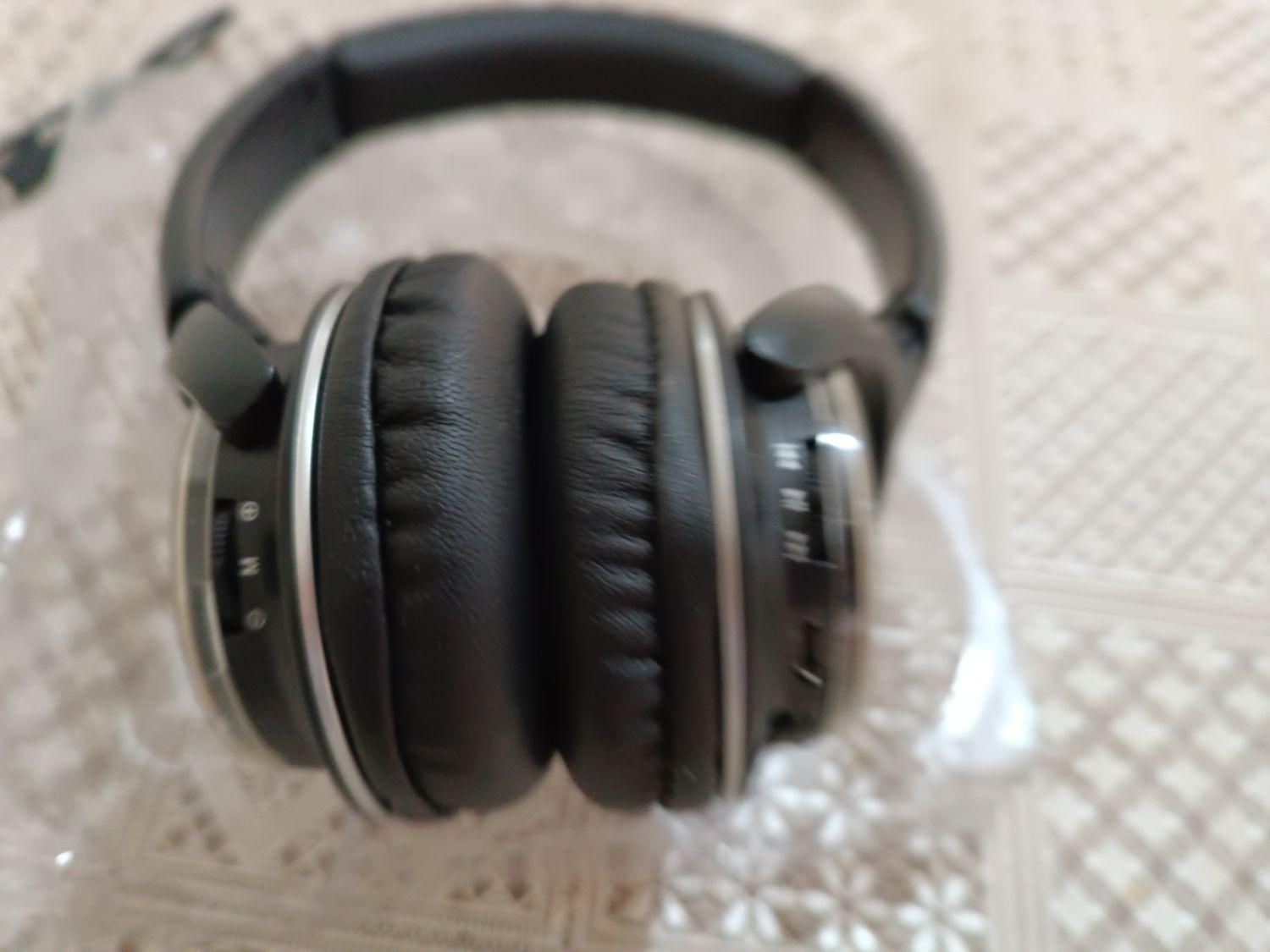 هدفون NIA|پخش‌کننده همراه|همدان, |دیوار