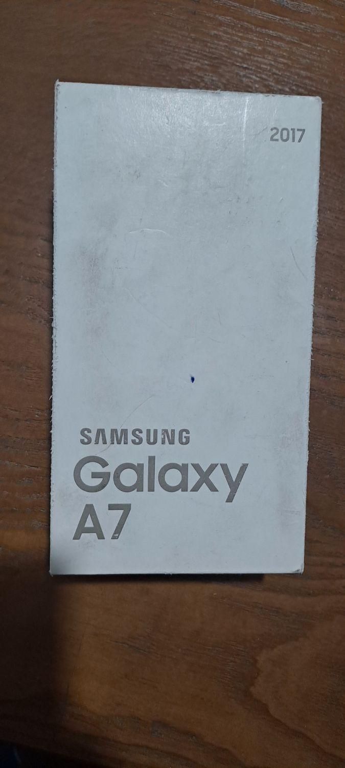 سامسونگ Galaxy A7 (2017) با حافظهٔ ۳۲ گیگابایت|موبایل|تهران, جنت‌آباد جنوبی|دیوار