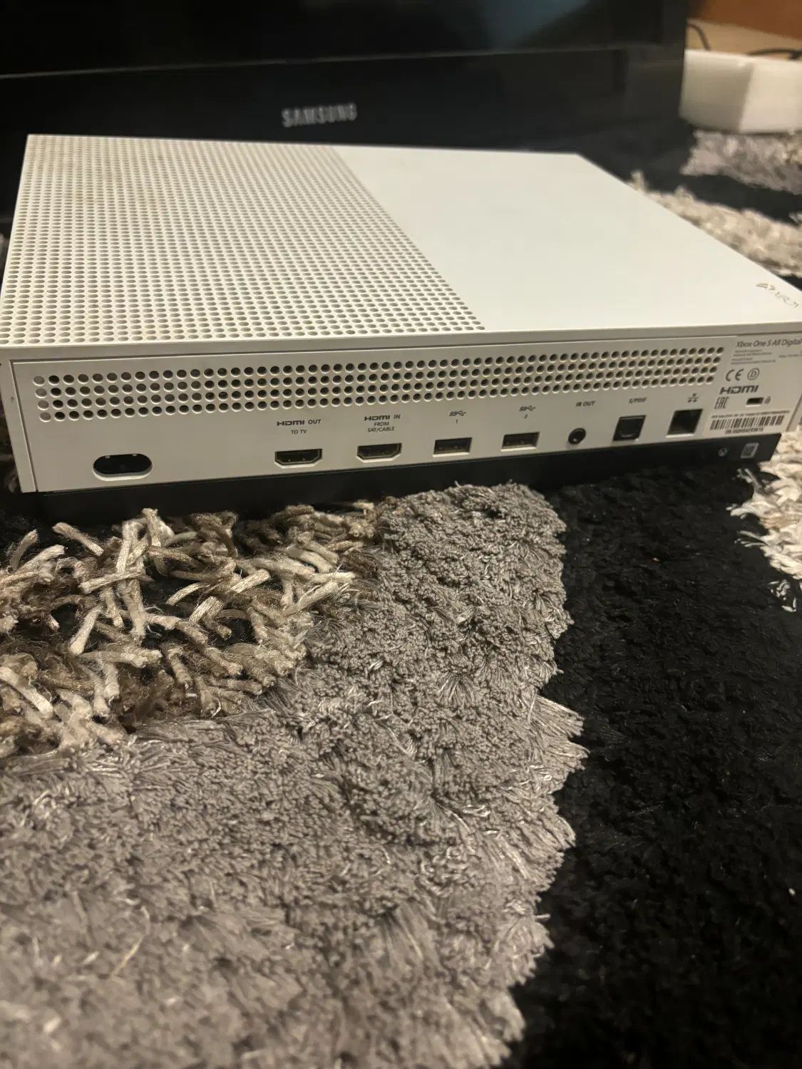 فروش xbox1در حد نو|کنسول، بازی ویدئویی و آنلاین|کرج, جهان‌شهر|دیوار