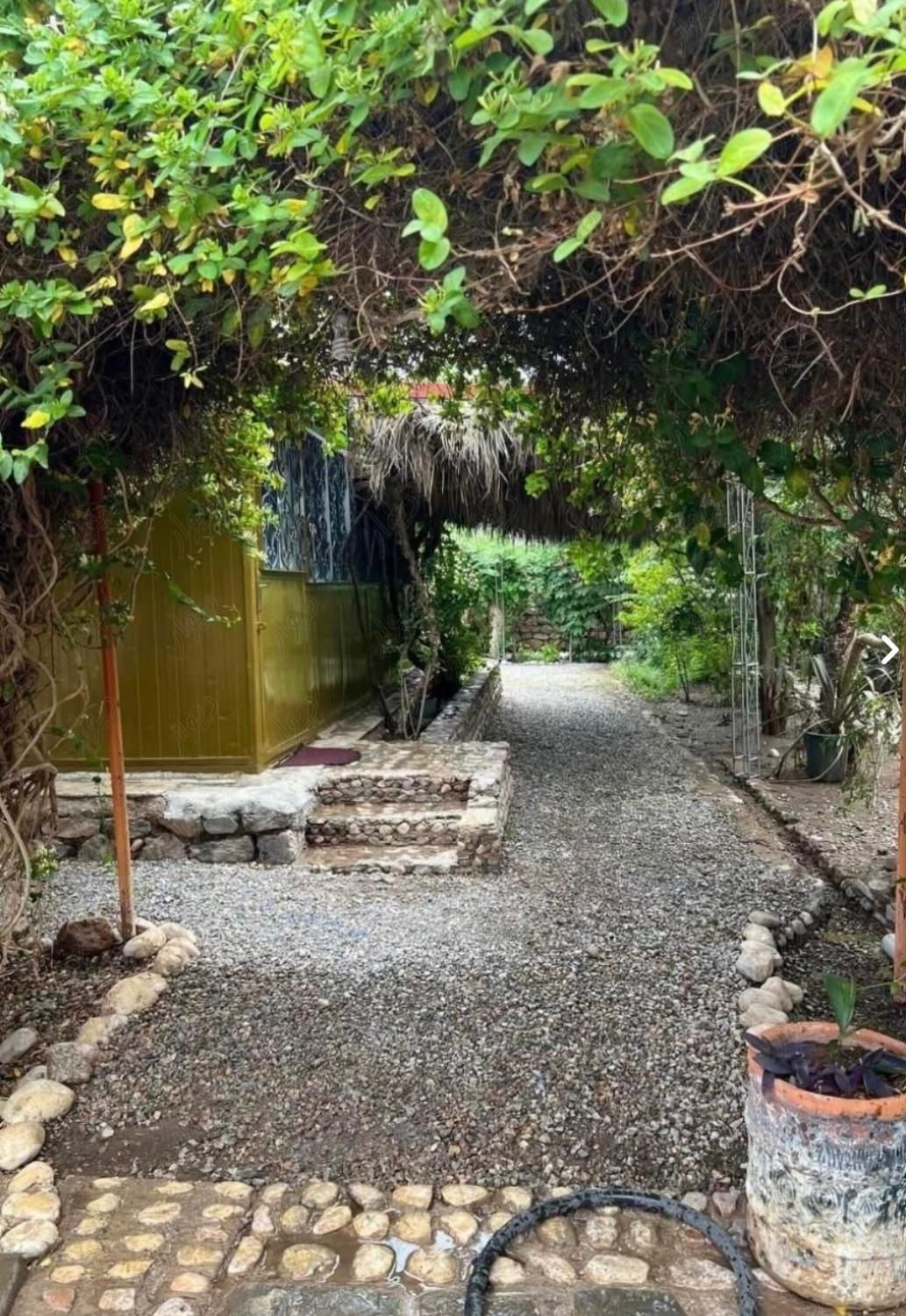 اجاره روزانه باغ کوهپایه|اجارهٔ کوتاه‌مدت ویلا و باغ|کرمان, |دیوار