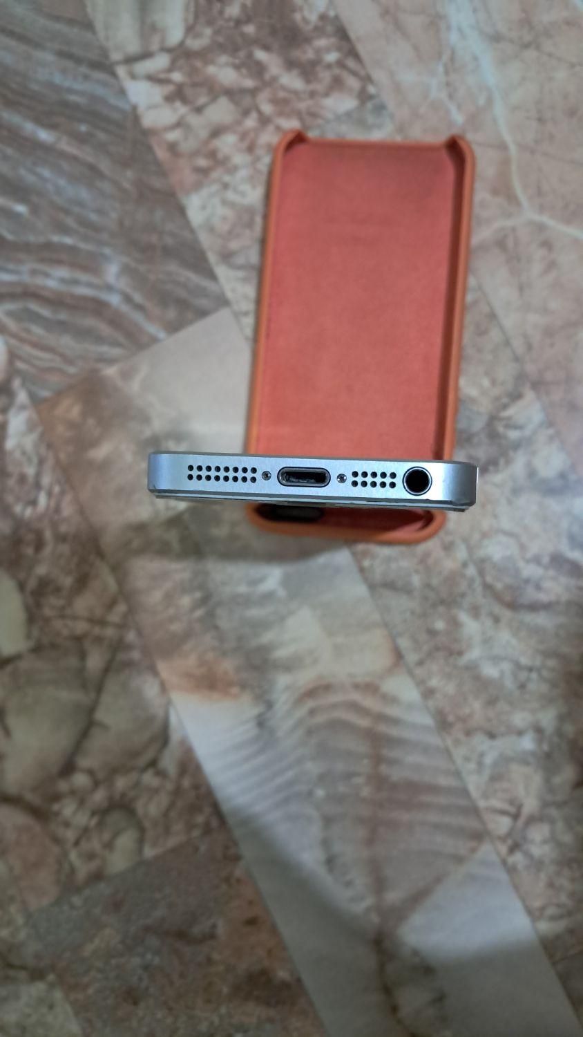 اپل iPhone SE 2016با حافظهٔ ۶۴ گیگابایت|موبایل|محمدشهر, محمدشهر|دیوار