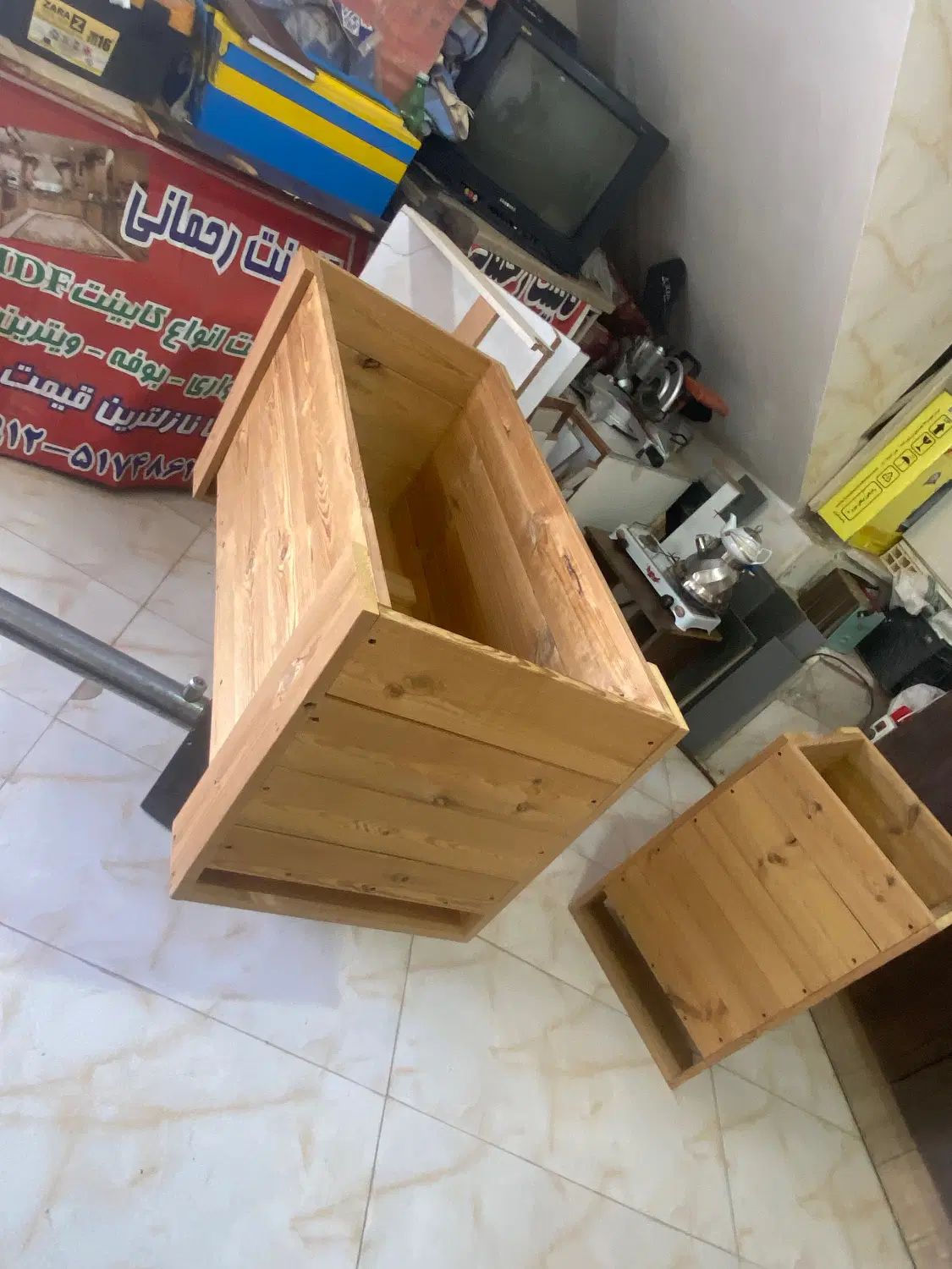 گلدان چوبی فلاور باکس ترمود(قابلیت رنگ چوب دلخواه)|گل و گیاه طبیعی|تهران, ازگل|دیوار