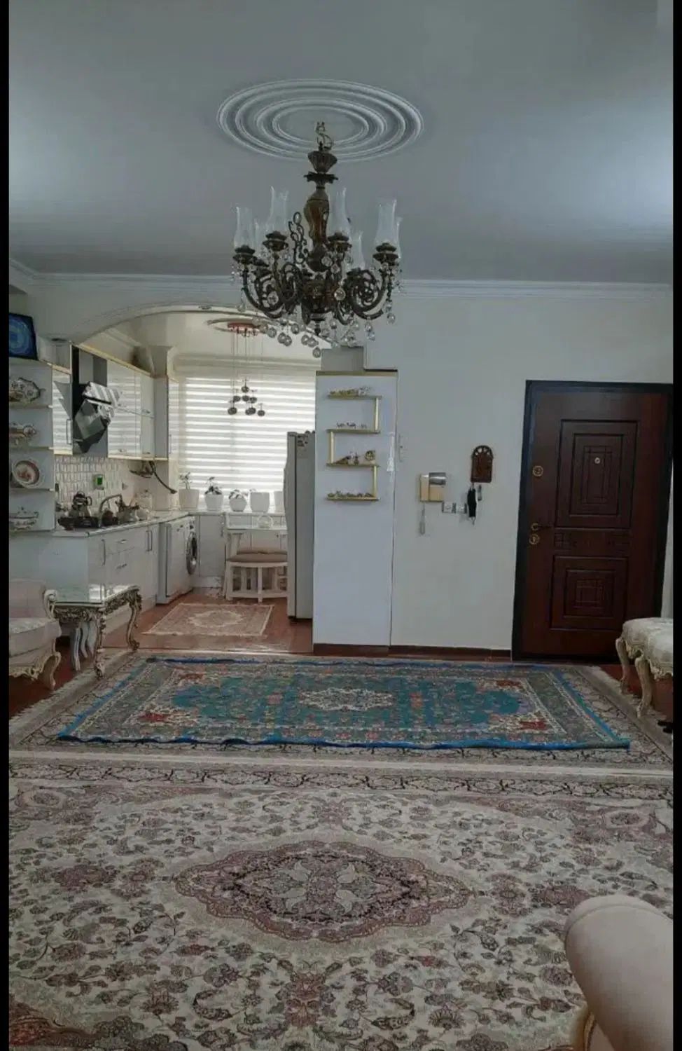 ۸۵متر/ ۲خواب/ با پارکینگ/ بازسازی شده/ تک واحدی|فروش آپارتمان|تهران, حبیب الله|دیوار