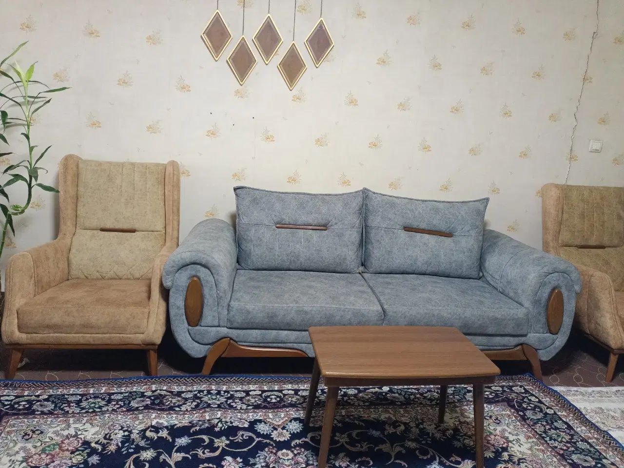 مبل ۸نفره در حد نو|مبلمان خانگی و میز عسلی|تهران, هاشمی|دیوار