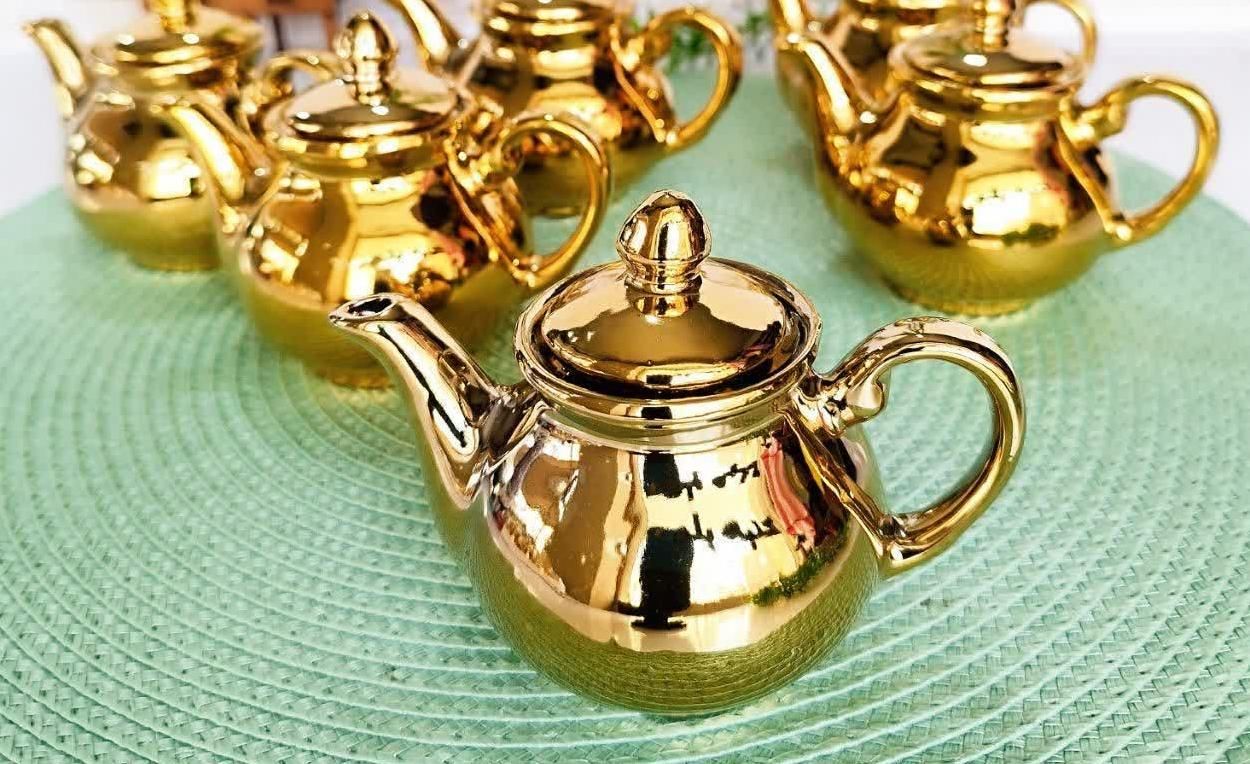 قوری زعفران طلایی|قوری، کتری، قهوه‌ساز دستی|قم, علی آباد|دیوار