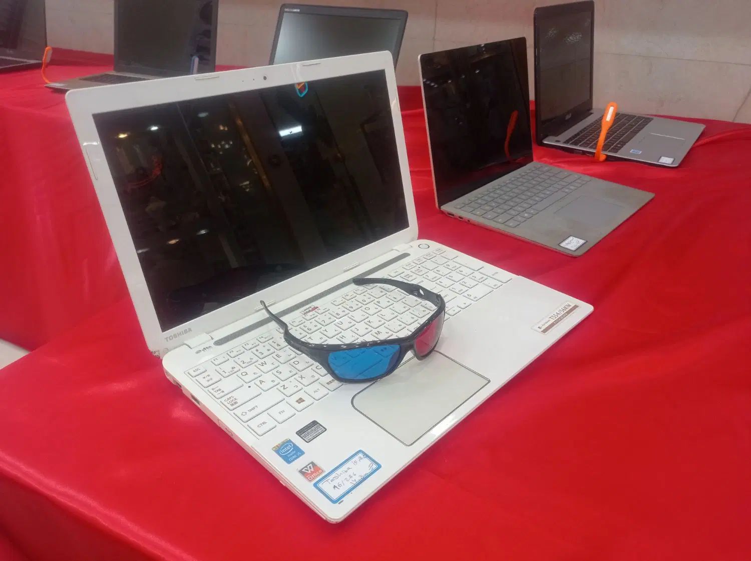 لپ تاپ Toshiba با رم 16در شهر لپ تاپ سهند|رایانه همراه|سهند, |دیوار