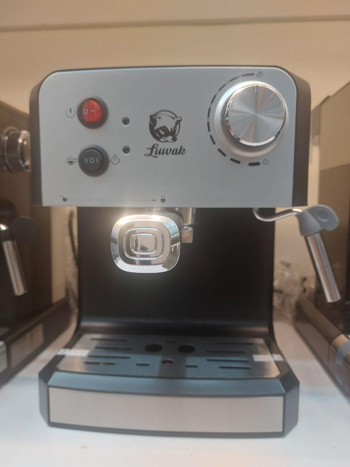 قهوه ساز و اسپرسوساز ایتالیا.گارانتی.اسپرسو ساز|سماور، چایساز، قهوهساز|مشهد, آزادشهر|دیوار