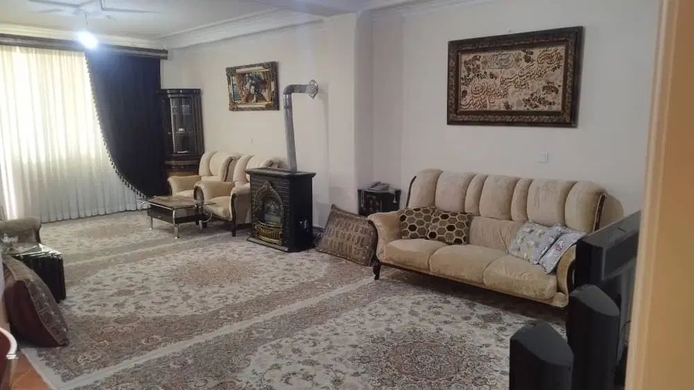 ۹۰ متر  ۲ خواب/فول امکانات/ طبقه اول/ خیابان داوری|اجارهٔ آپارتمان|فردیس, داوری|دیوار
