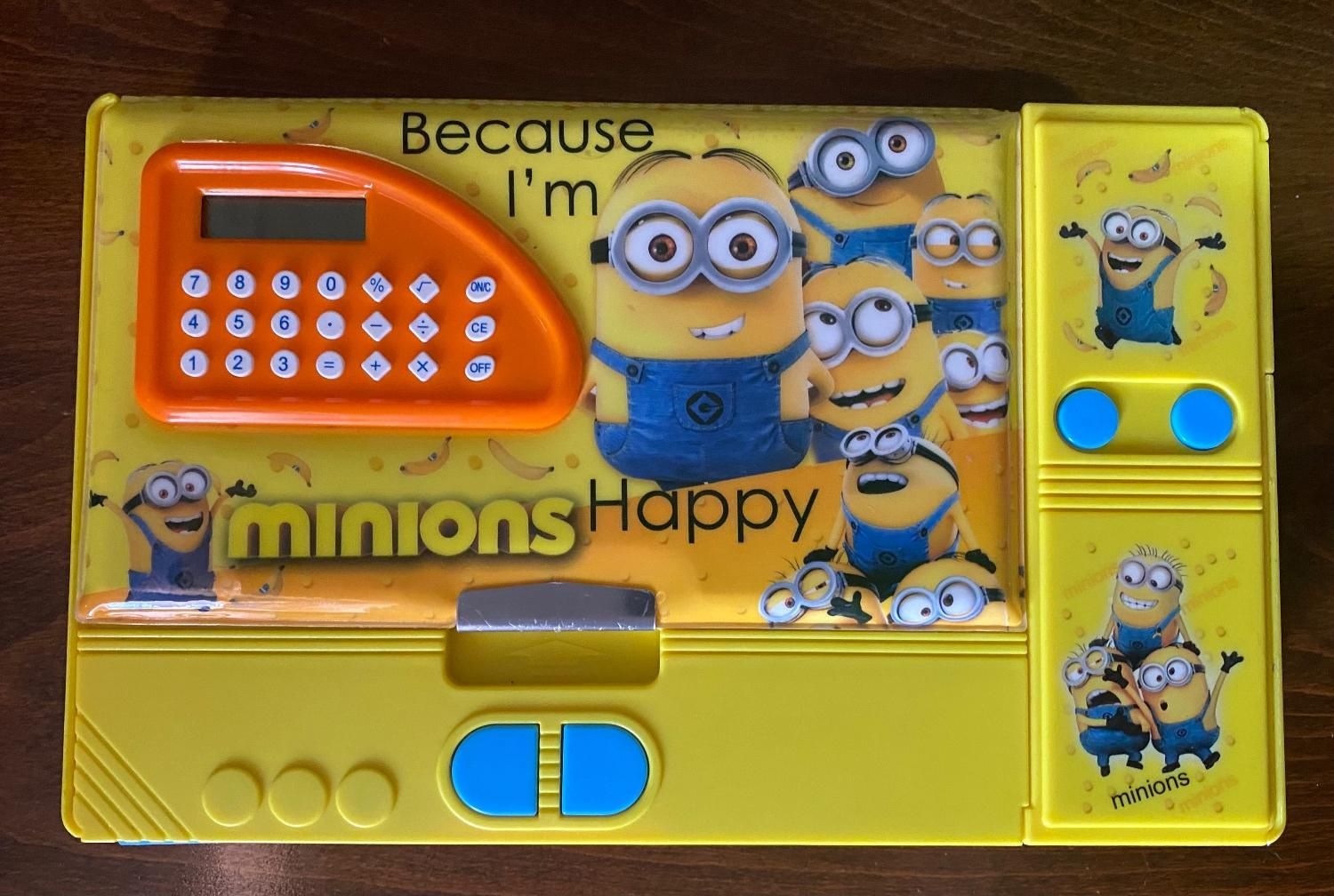 جامدادی مینیون|لوازم التحریر|رشت, گلسار|دیوار