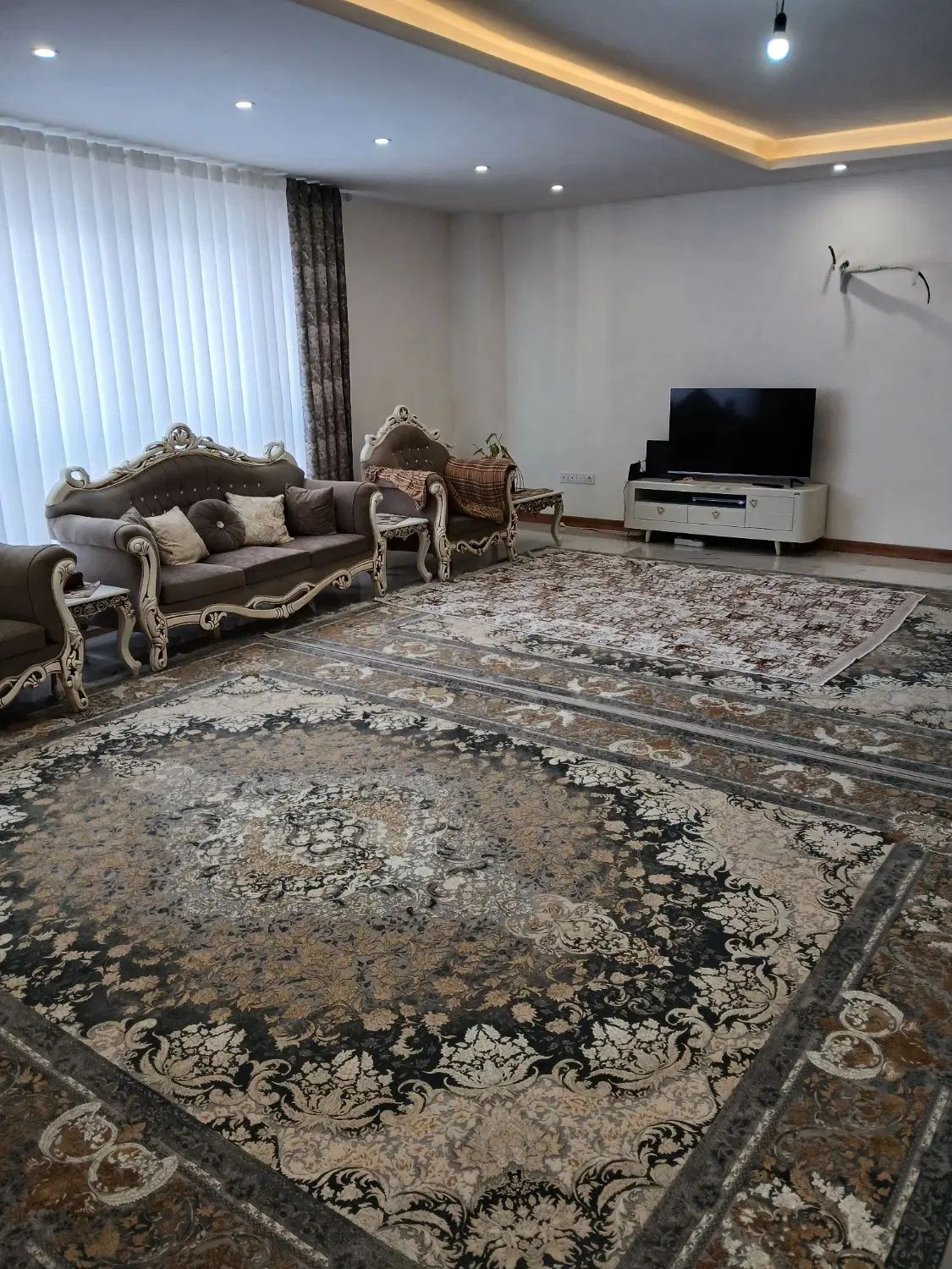 کار در منزل پرستاری از کودک  . اشپزی .|استخدام سرایداری و نظافت|رشت, پیرکلاچای|دیوار