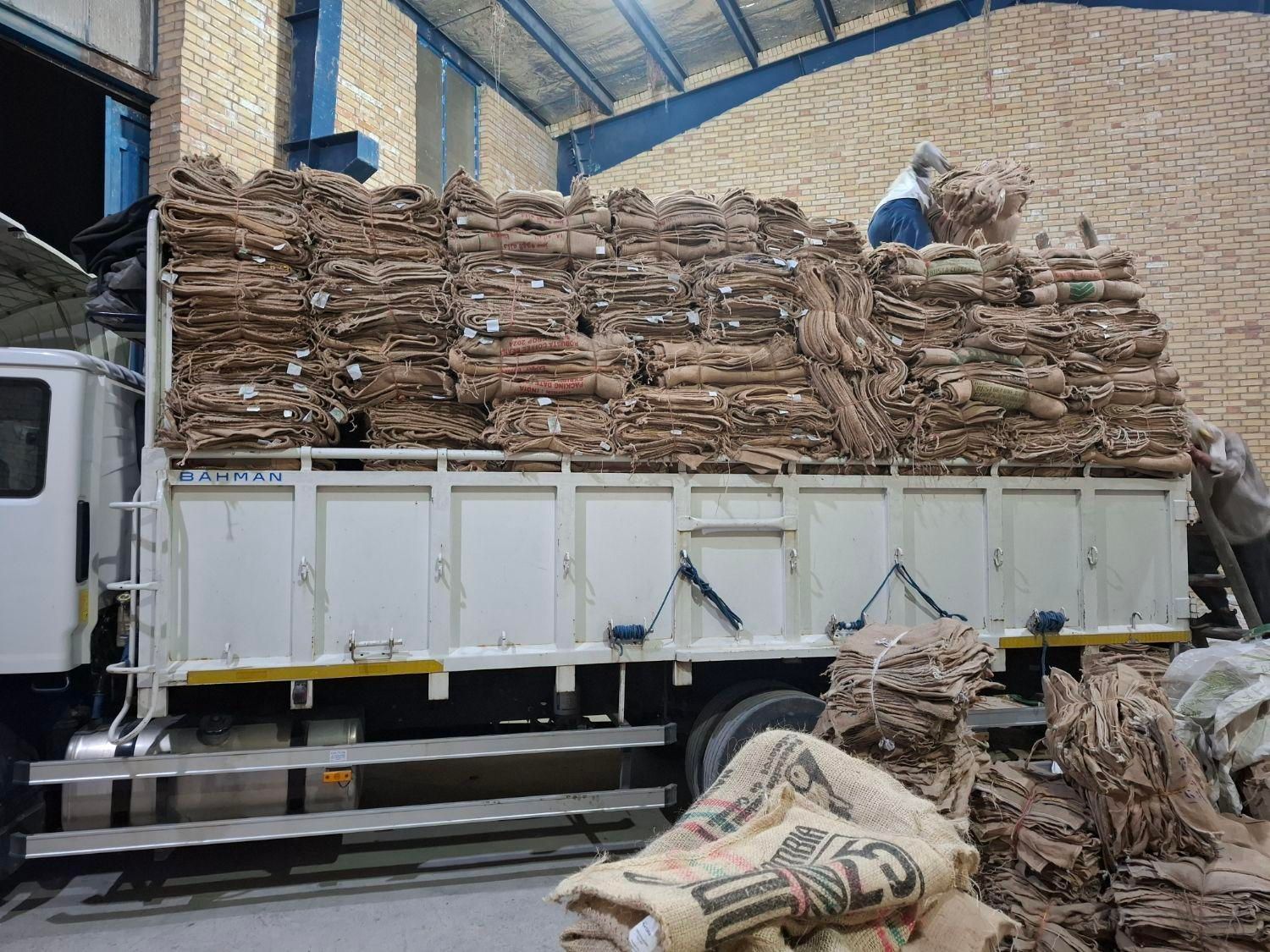 سنگر گونی انواع گونی کنفی تراکم بالا|عمدهفروشی|ری, ظهیرآباد|دیوار