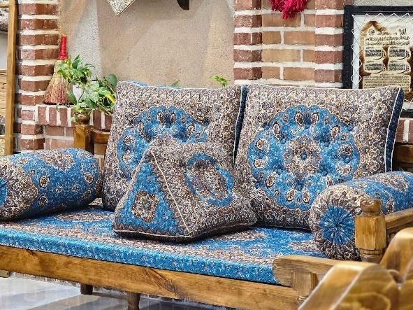 سرویس پشتی ترمه رنگ آبی فیروزه ای گل ریز|پشتی|تهران, بازار|دیوار