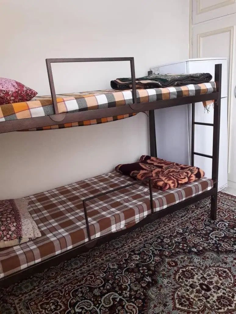 خوابگاه پسرانه دانشجویی/کارمندی ترم جدید|اجارهٔ کوتاه‌مدت آپارتمان و سوئیت|تهران, جمال‌زاده|دیوار
