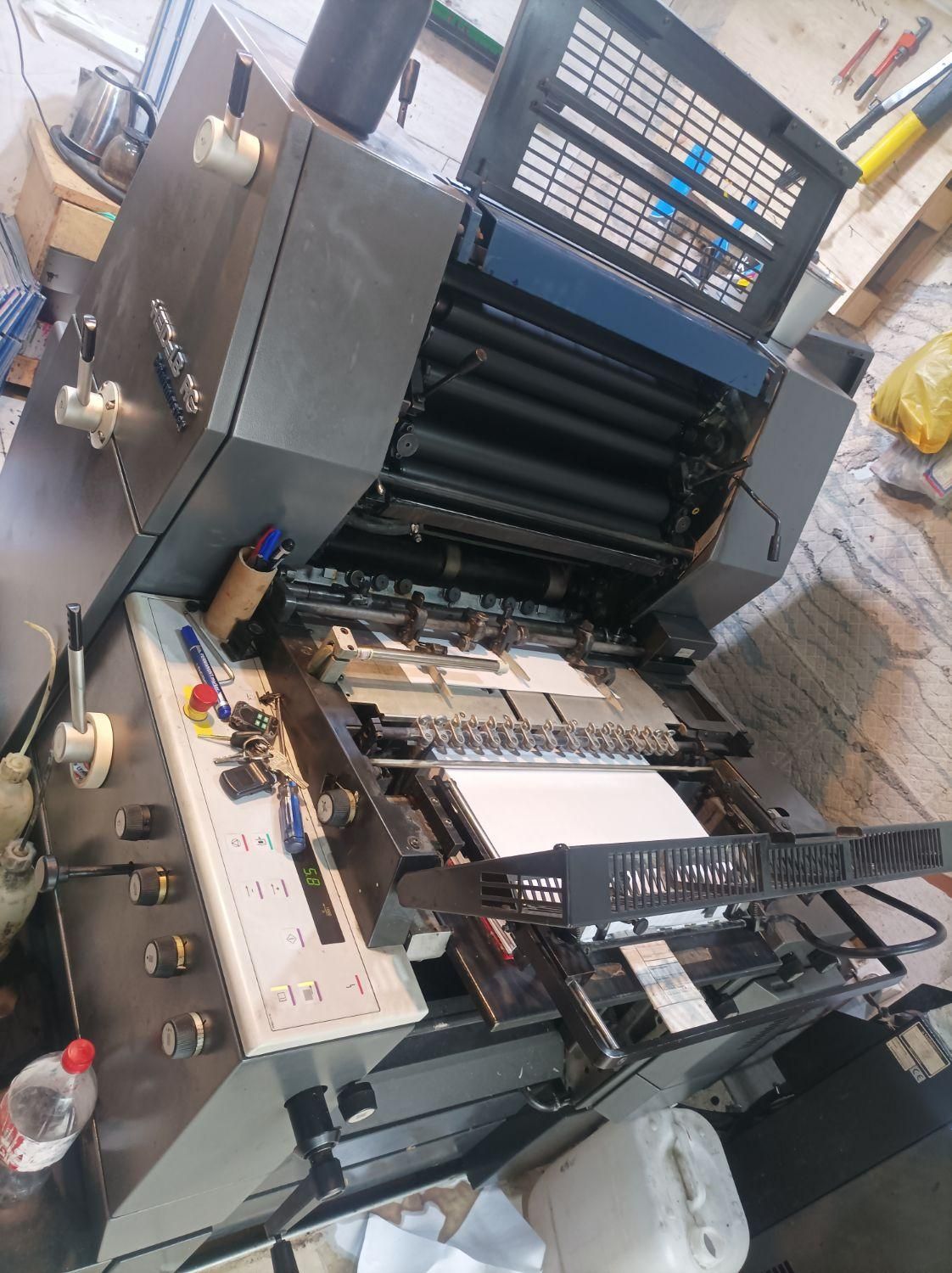 چاپ انواع تراکت صدرا فاز یک|خدمات رایانه‌ای و موبایل|صدرا-فارس, فاز ۱|دیوار