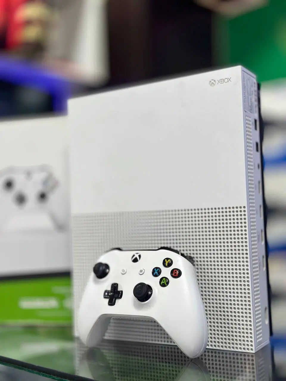 (آوا استور)Xbox one s 1TB ایکس باکس وان اس|کنسول، بازی ویدئویی و آنلاین|رشت, استادسرا|دیوار