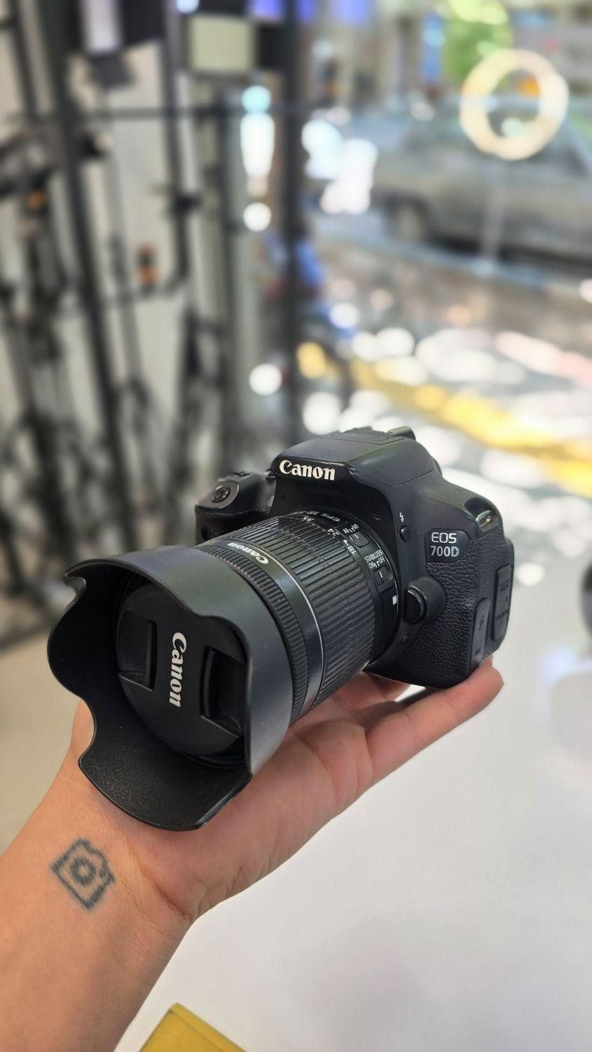 دوربین کانن ۷۰۰ دی canon700D+18-135|دوربین عکاسی و فیلم‌برداری|اصفهان, خلجا|دیوار