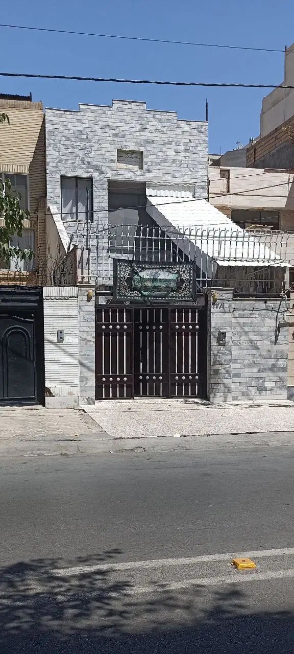 فروش خانه ویلایی ۲۵۰ متری ۴ خوابه در رضاشهر|فروش خانه و ویلا|مشهد, رضاشهر|دیوار