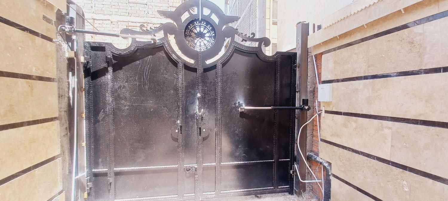 درب برقی پارس اتومات|خدمات پیشه و مهارت|بم, |دیوار